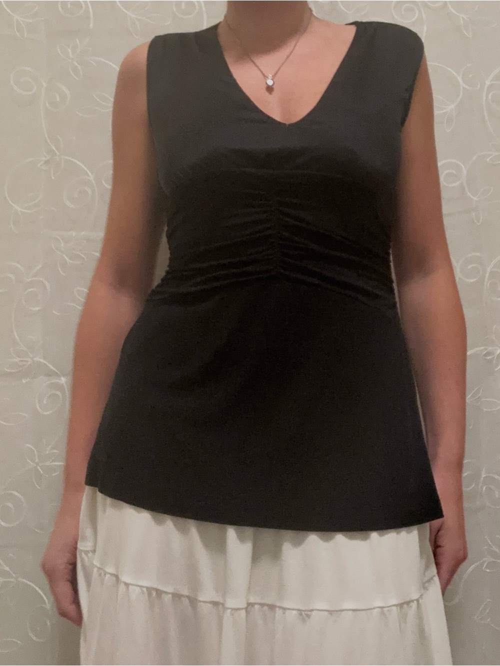 The Limited Black Ruched V-Neck Long Top Size Medium